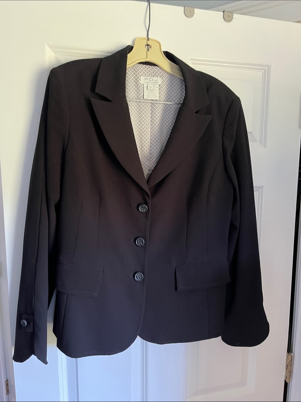 FDJ Black Women's Tailored Suit